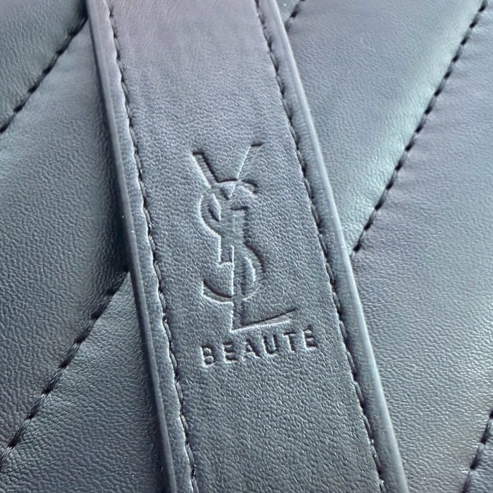 Yves Saint Laurent Black Quilted Camera Crossbody with Gold YSL Logo - Picture 5 of 7